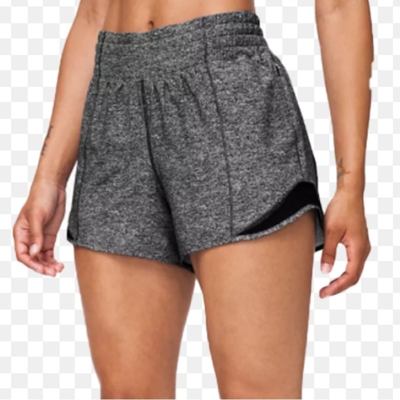 LULULEMON GREY AND BLACK SHORTS SIZE 6 - Picture 1 of 10